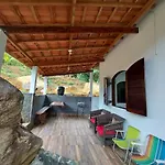 Chalé entre Mar e Montanha